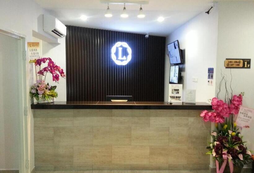 Hotel L
