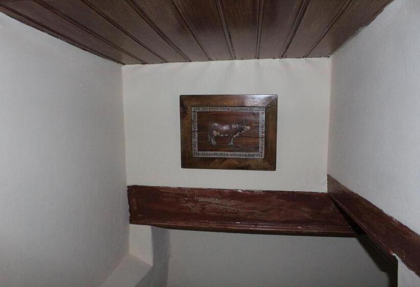 Отель La Maison Du Lac Chalain