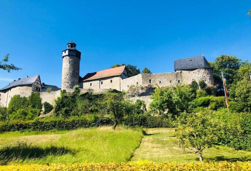 Отель Landhaus Schönfelder Hof