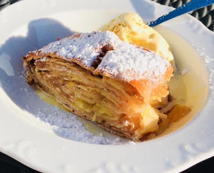 Отель Landhaus Schönfelder Hof