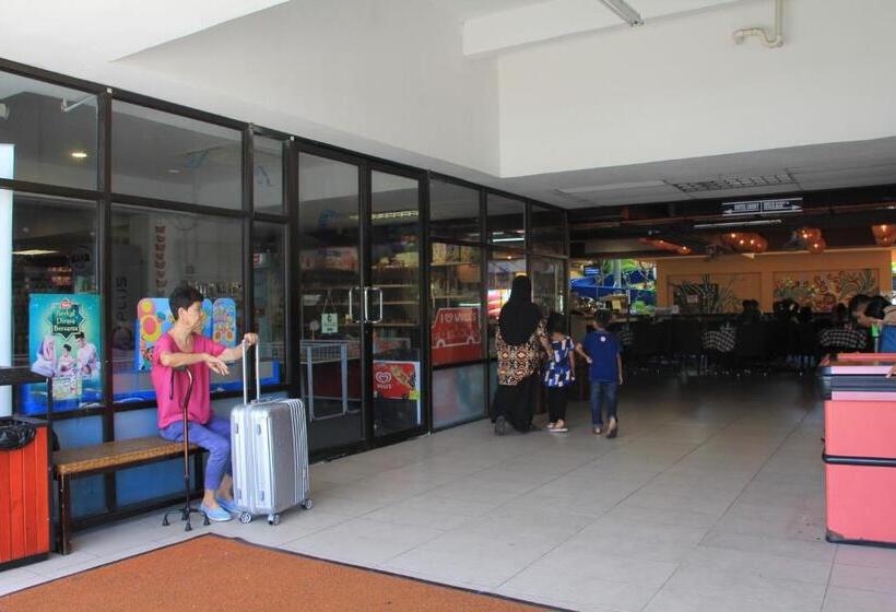 酒店 Marose Gold Coast Morib