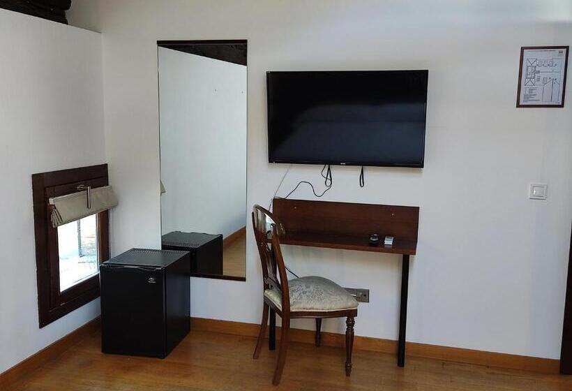 هتل Nap Palacio Marques De San Esteban