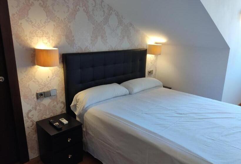 هتل Nap Palacio Marques De San Esteban