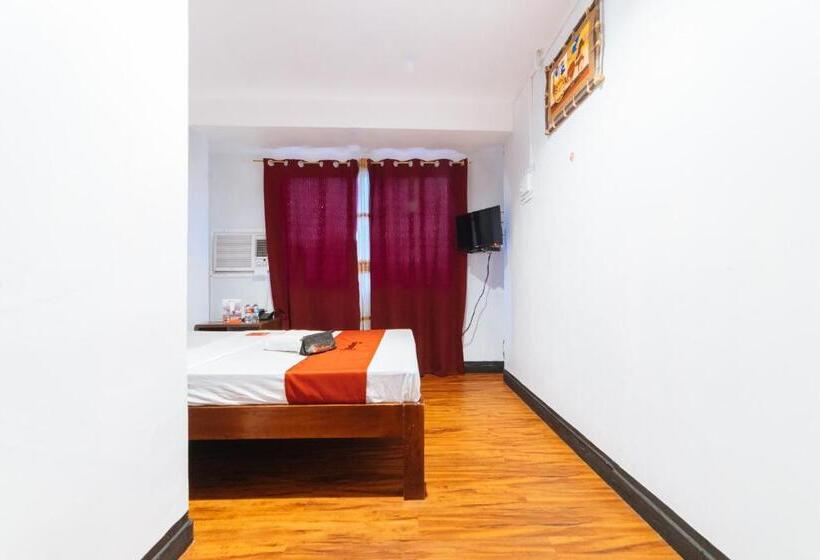 בית מלון כפרי Reddoorz At Nirvana Pension House