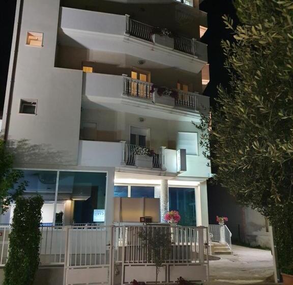 בית מלון כפרי Residence Hr Civi