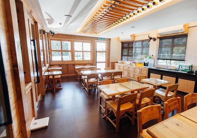 בית מלון כפרי Semerah Garden