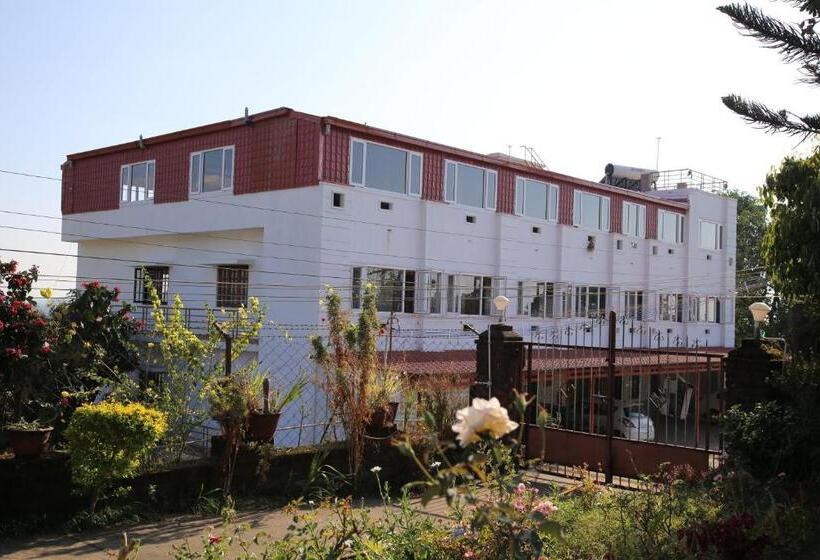 ホテル Sri Nandha Luxury Comforts