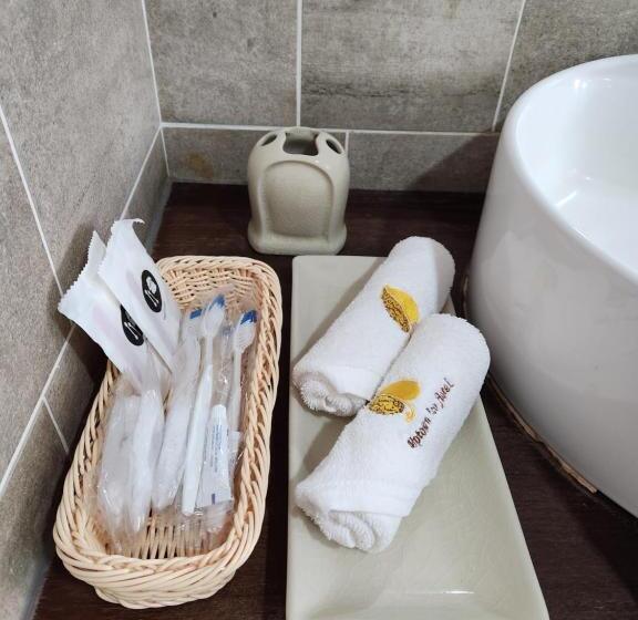 בית מלון כפרי Uptown Eco