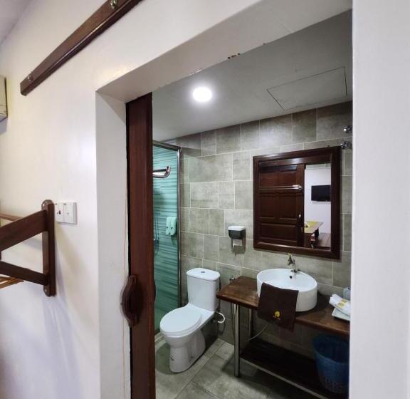 בית מלון כפרי Uptown Eco