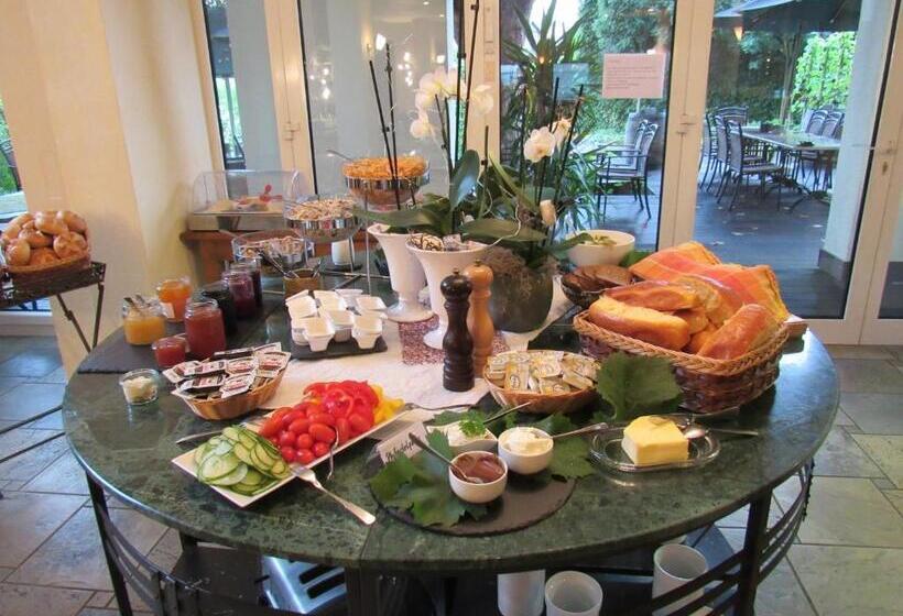 酒店 Weinquartier Burggarten