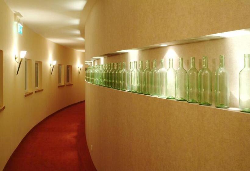 酒店 Weinquartier Burggarten