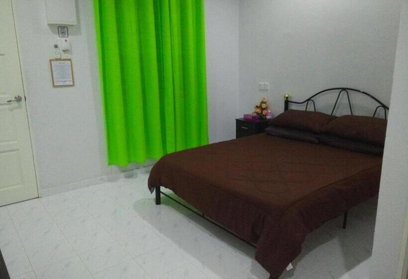 모텔 Mama Iman Guestroom