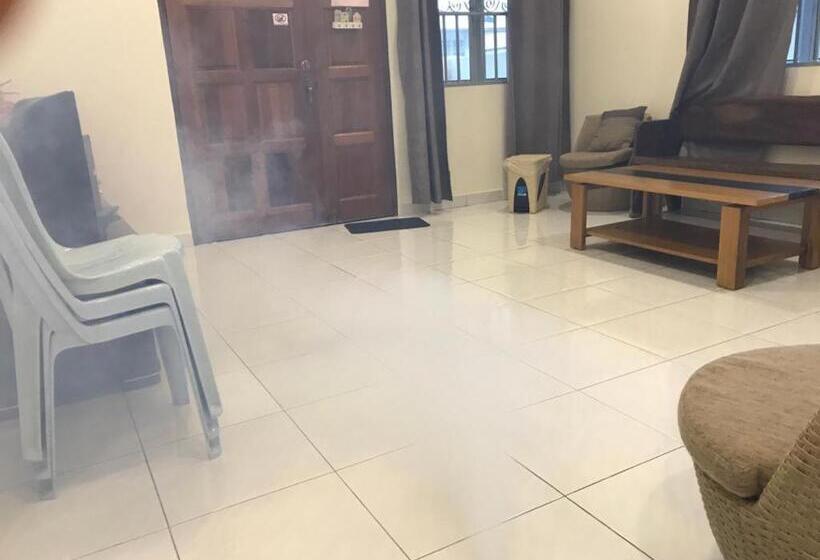 פנסיון 1248 Cozy Home