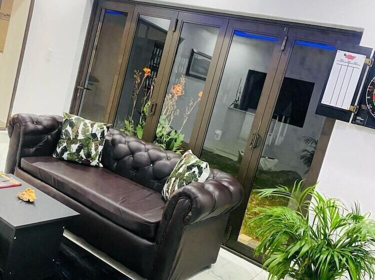 Пансион Airport Imperial Guest House