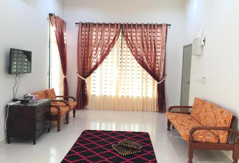 پانسیون Ana Guest House Jalan Airport Kuantan