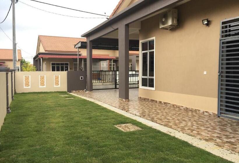 بنسيون Ana Guest House Jalan Airport Kuantan