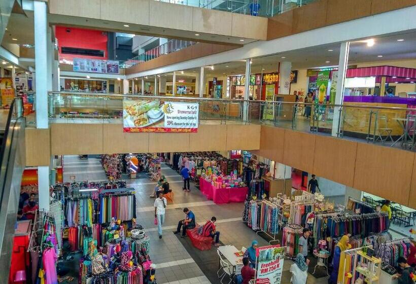 Pensão Azfa Duplex Suite At De Centrum Putrajaya Bangi Free Wifi