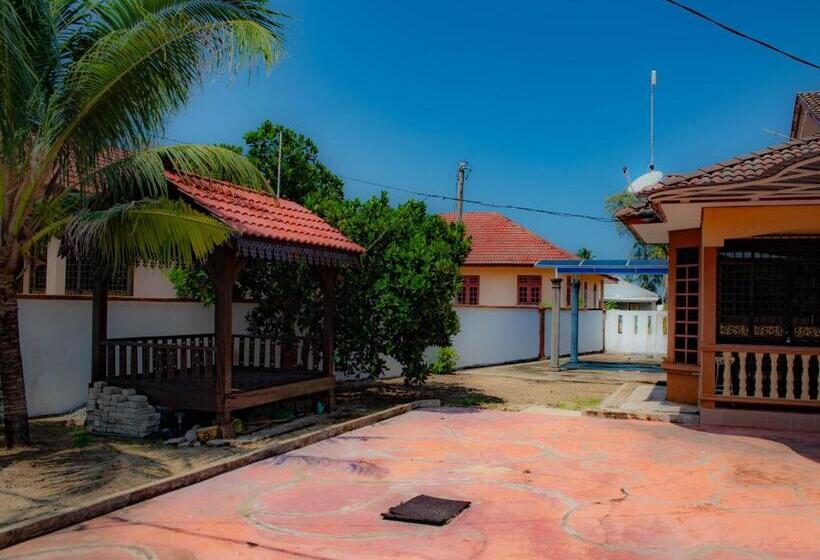 بنسيون Beachland Guesthouse