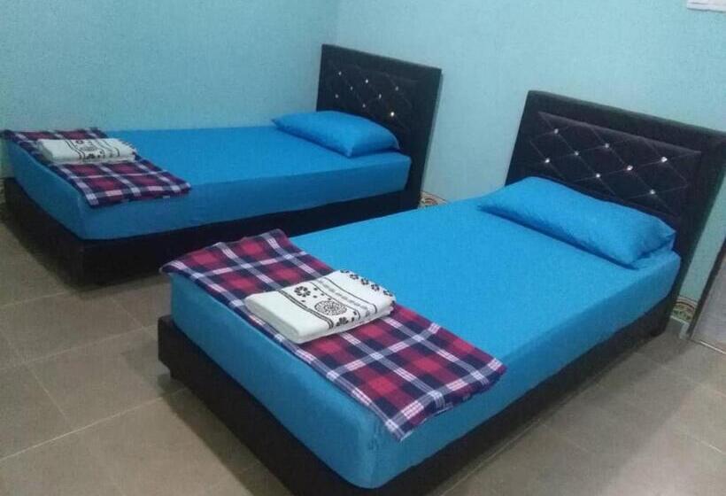 פנסיון Canopy Inn