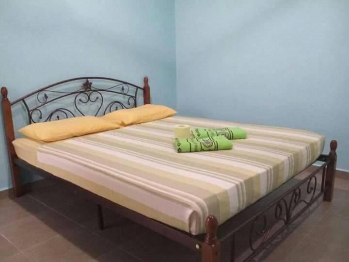 פנסיון Canopy Inn