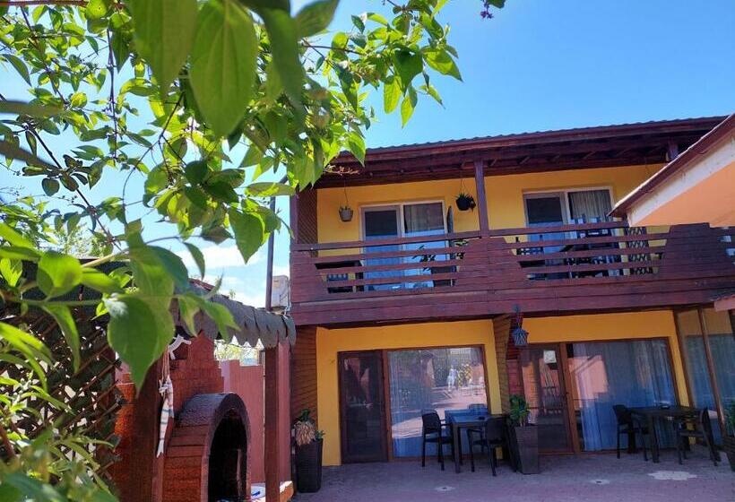 펜션 Casa Cristina Corbu