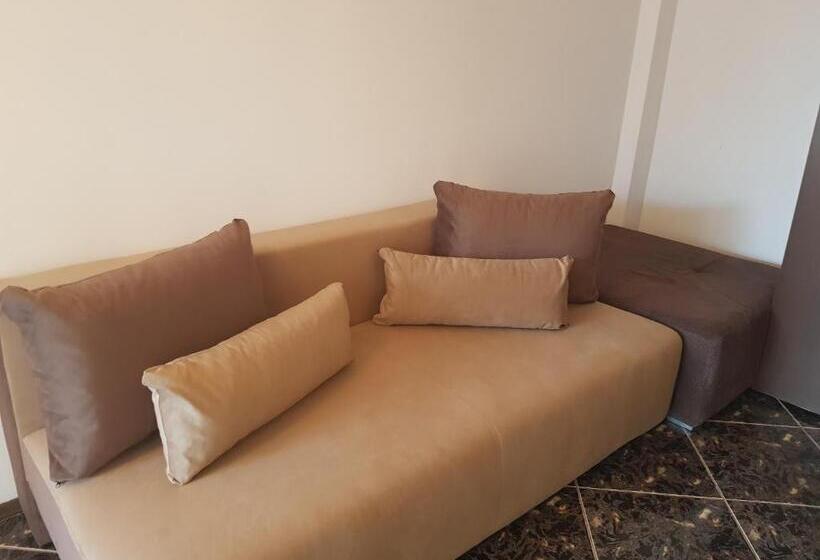 פנסיון Casa Cristina Corbu