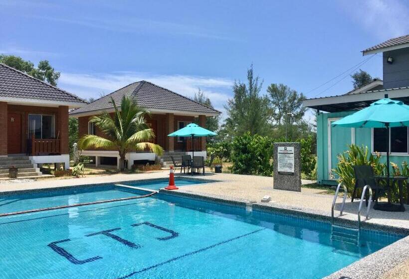 بنسيون Casa Tanjung Jara