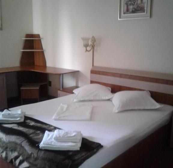 פנסיון Casa Teju