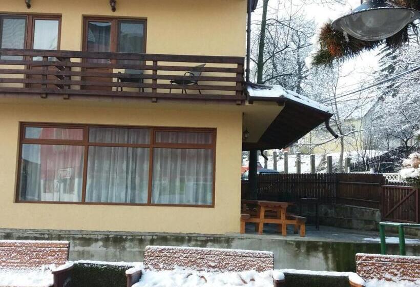 פנסיון Casa Teju