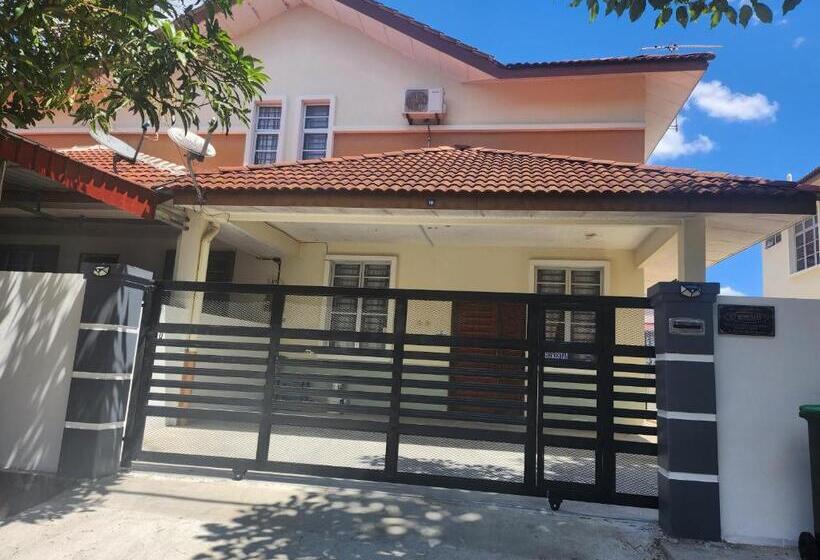 פנסיון Ct Homestay