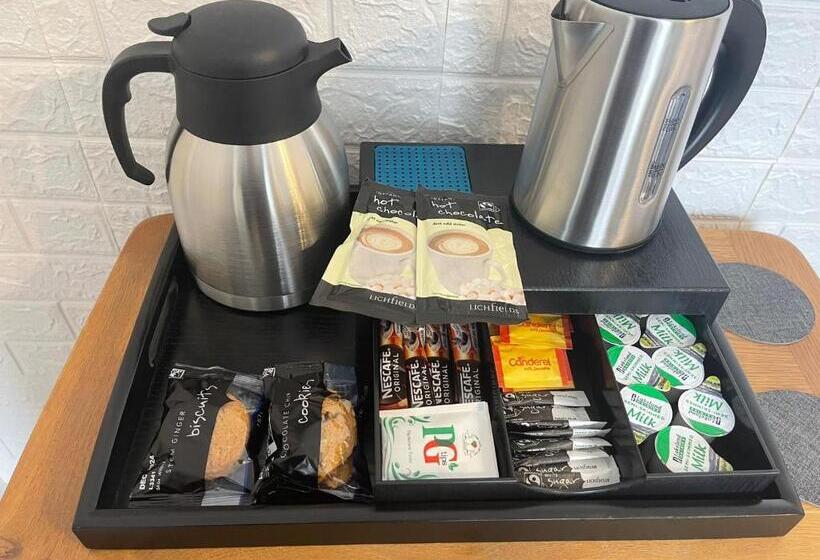 Пансион Evening Tide