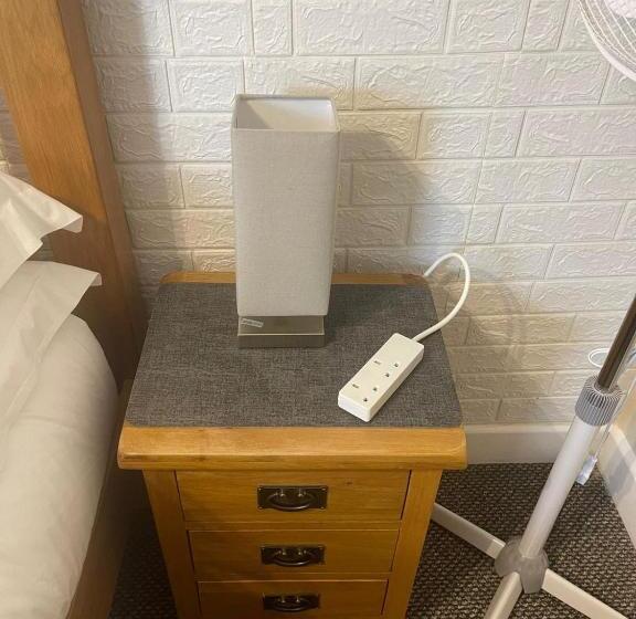 Пансион Evening Tide