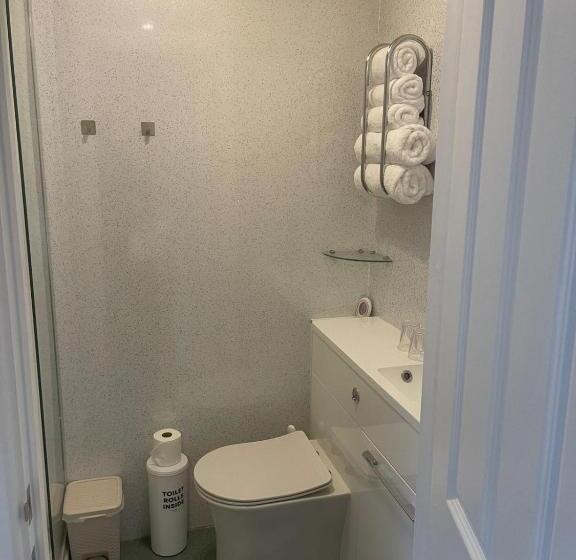 Пансион Evening Tide