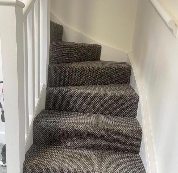 Пансион Evening Tide