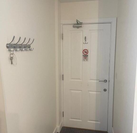 Пансион Evening Tide