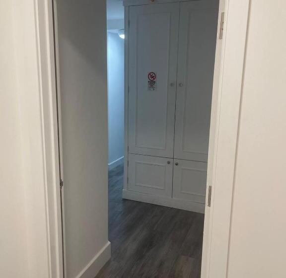 Пансион Evening Tide