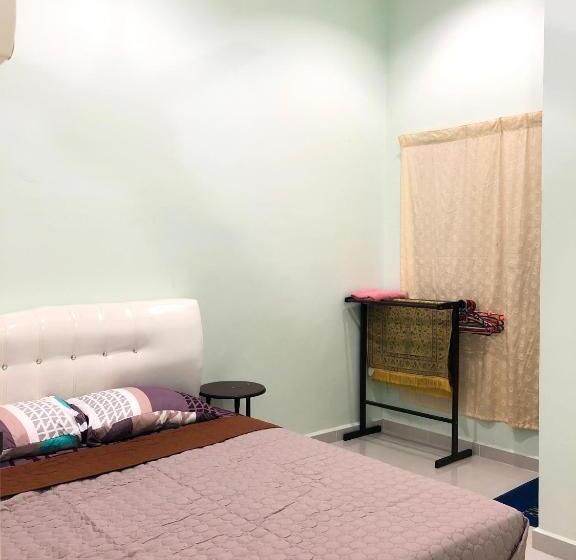 بنسيون Family Homestay