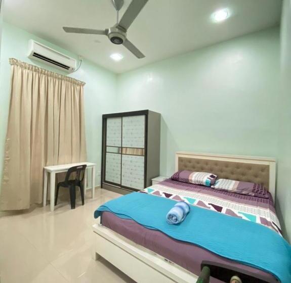 بنسيون Family Homestay