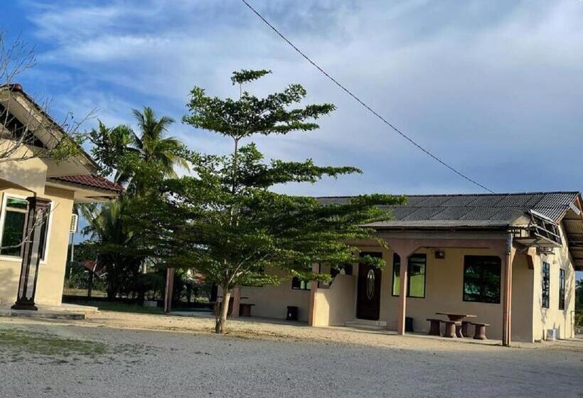 膳宿费 Faris S Homestay & Resort