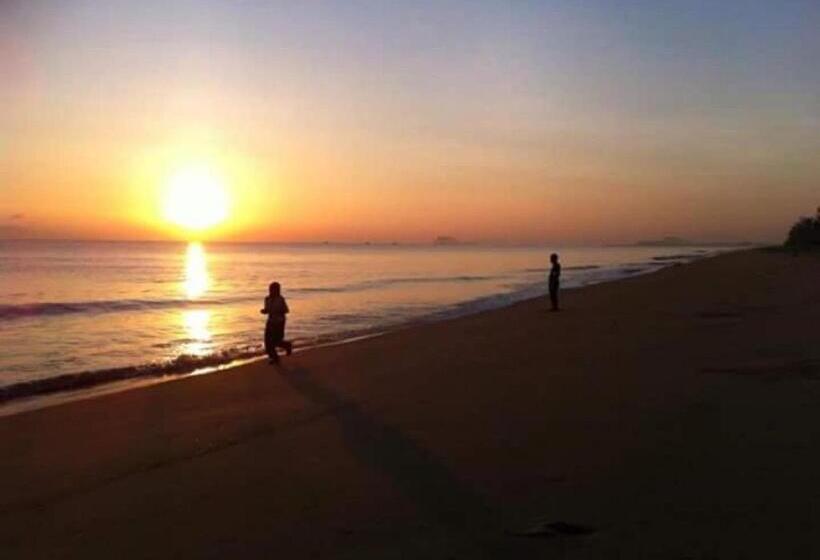膳宿费 Faris S Homestay & Resort