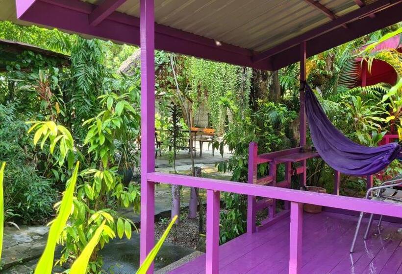 Пансион Gecko Guesthouse