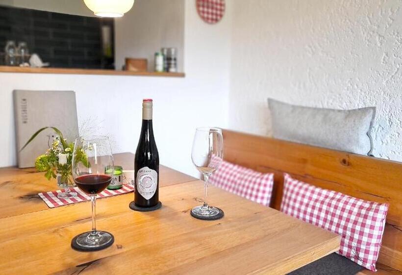 Пансион Goldvogel Apartments