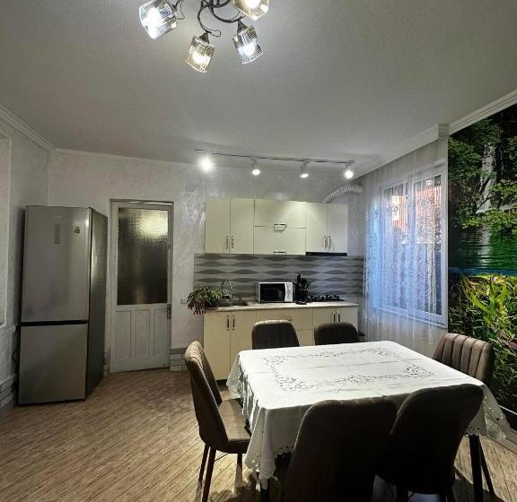 پانسیون Guest House Maia