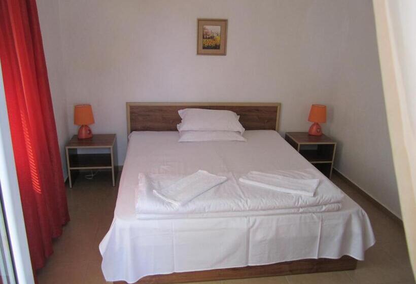 펜션 Guesthouse Kolevi