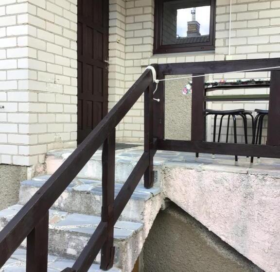 پانسیون Guesthouse Svečiuose Pas Gražina