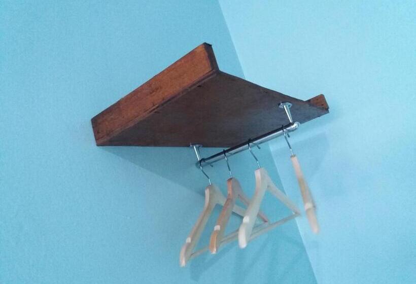 بنسيون Js Homestay Air Putih