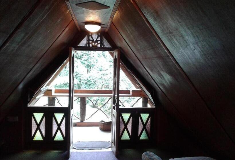 펜션 King Fern Cottage