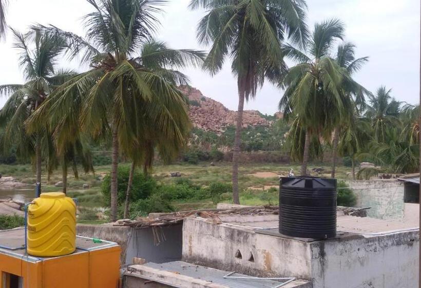 پانسیون Kiran River View Guest House