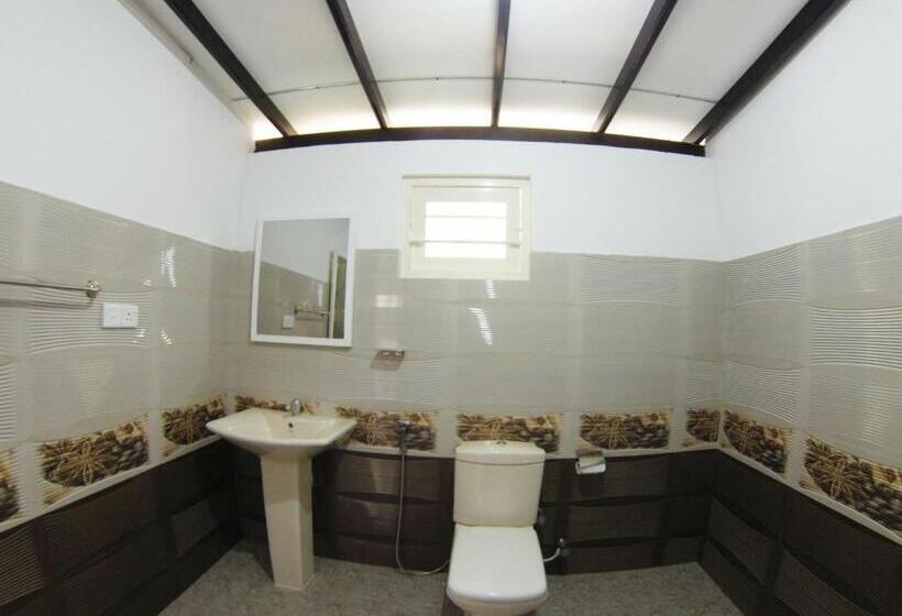 펜션 Mirissa White House