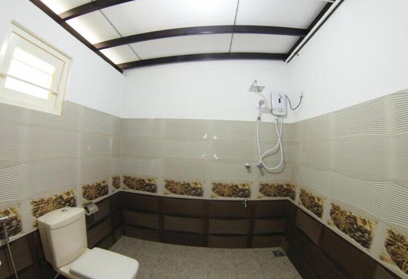 펜션 Mirissa White House